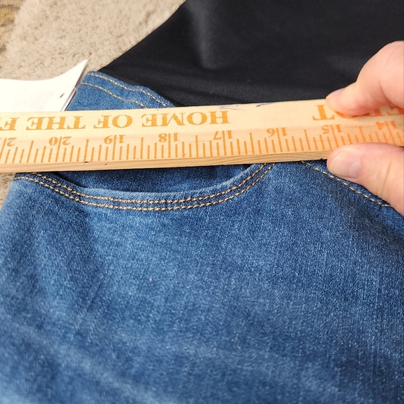 Over Belly High-Rise Denim Flare Maternity Pants - Isabel Maternity - 16 - Picture 14 of 16